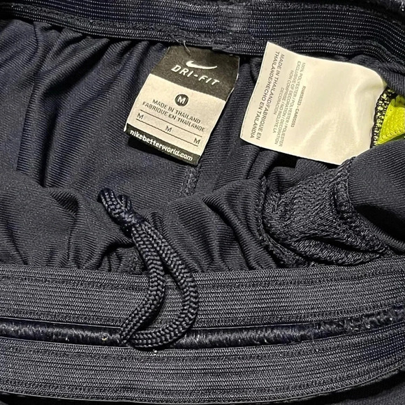 Nike Dri-Fit Color-Block Athletic Shorts - Picture 5 of 9